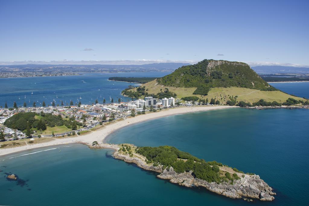 Bay Palm Motel Mount Maunganui Exterior photo